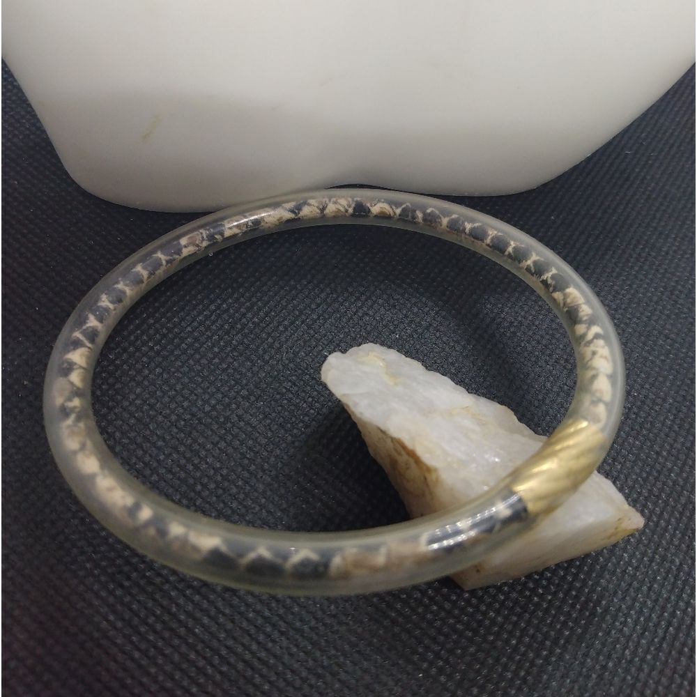 Plastic tube styled snakeskin bracelet‎